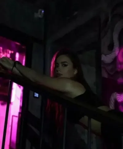 Зина, 18 лет