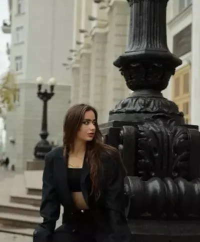 Зина, 18 лет